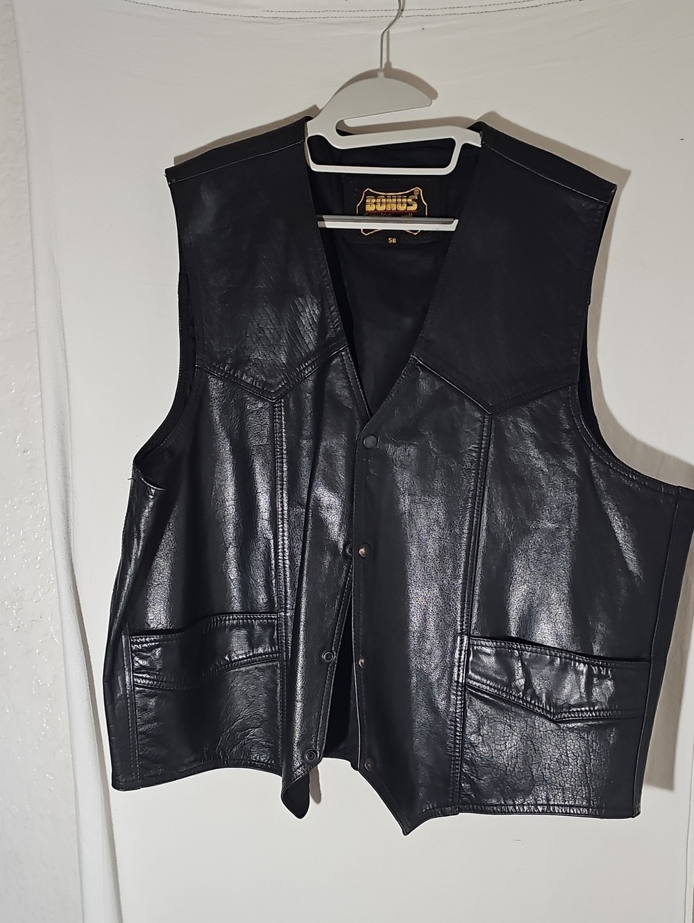 Scott Black Leather Vest - Men's Classic Sleeveless Jacket